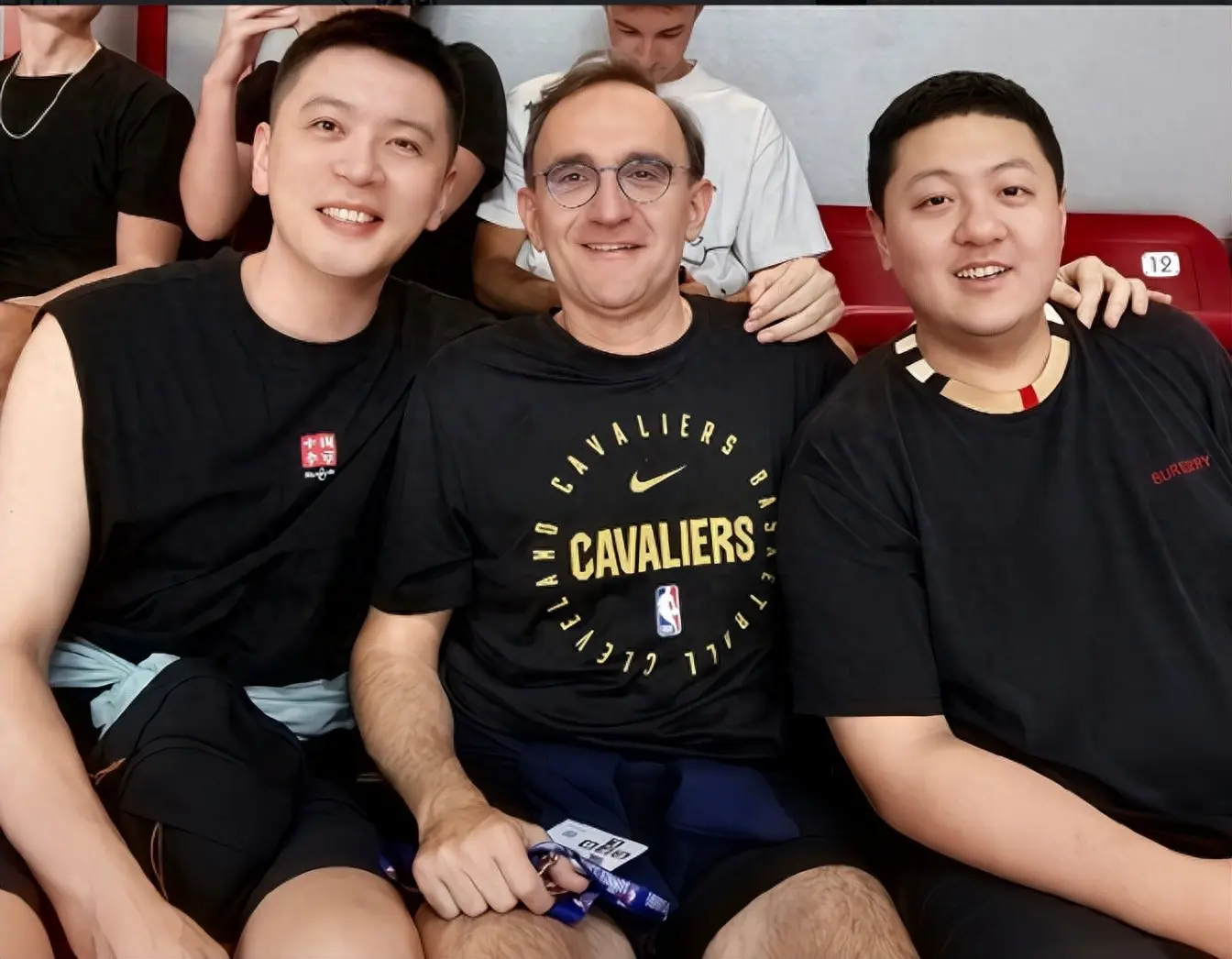 数魅优配 8点06分！第3外援确定！强援回归辽篮，杨鸣选择他有3大理由